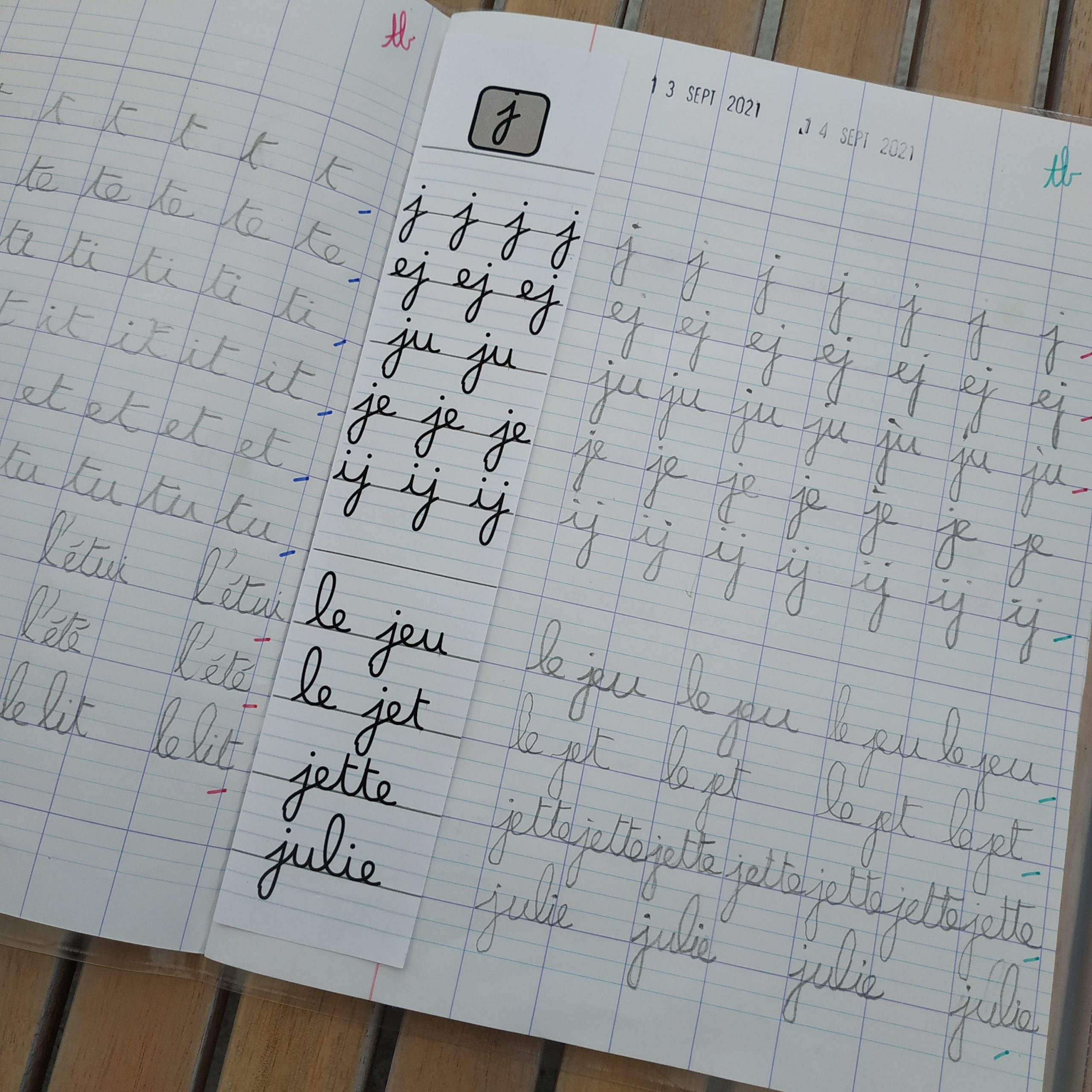 Fiches d'apprentissage de l'écriture cursive – Mon école